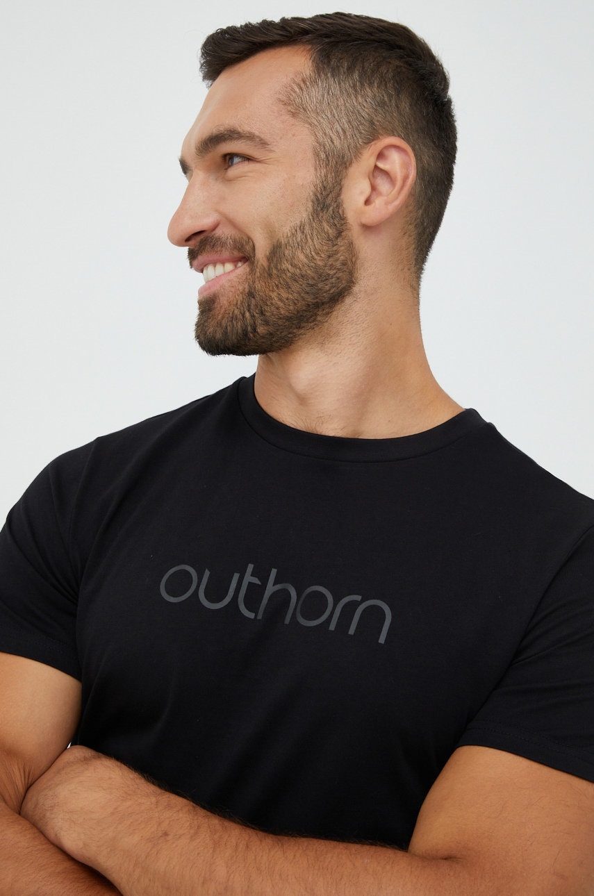 Outhorn tricou din bumbac culoarea negru, neted
