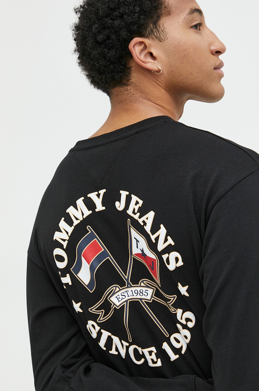 

Памучна блуза с дълги ръкави Tommy Jeans в черно с принт, Черен