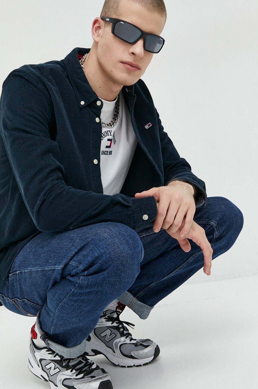 

Хлопковая футболка Tommy Jeans цвет белый с аппликацией
