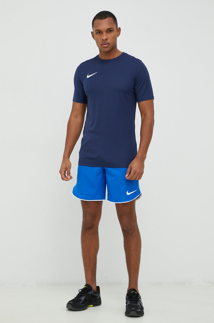 

Тренувальна футболка Nike колір синій однотонний