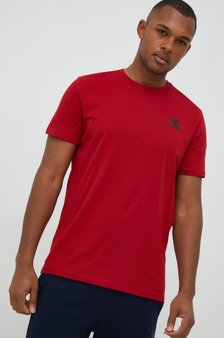 Diadora tricou din bumbac culoarea rosu, neted