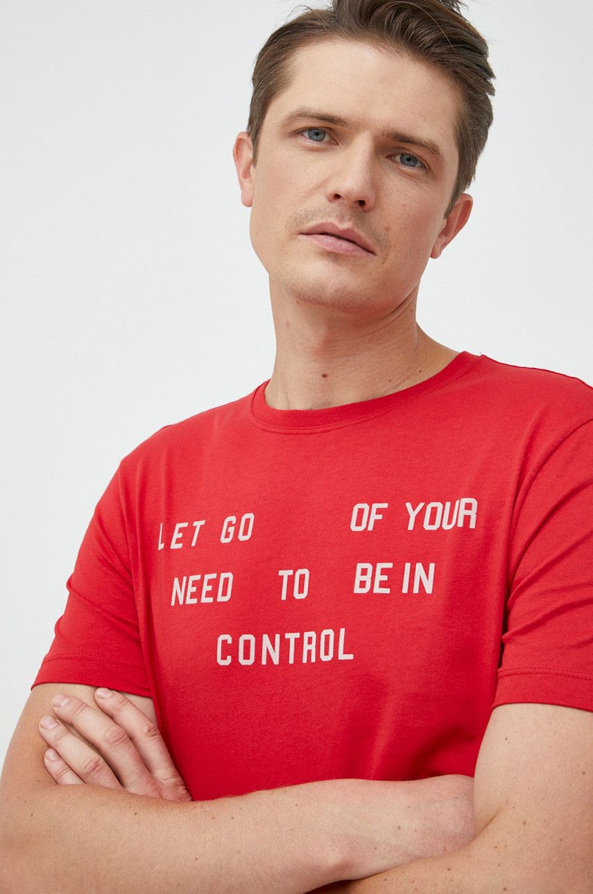 E-shop Bavlněné tričko United Colors of Benetton červená barva, s potiskem