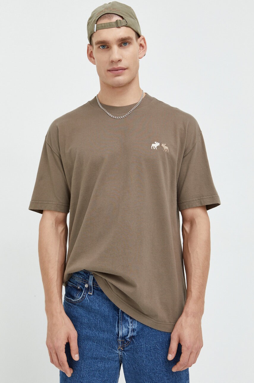 Abercrombie & fitch tricou din bumbac culoarea maro, cu imprimeu