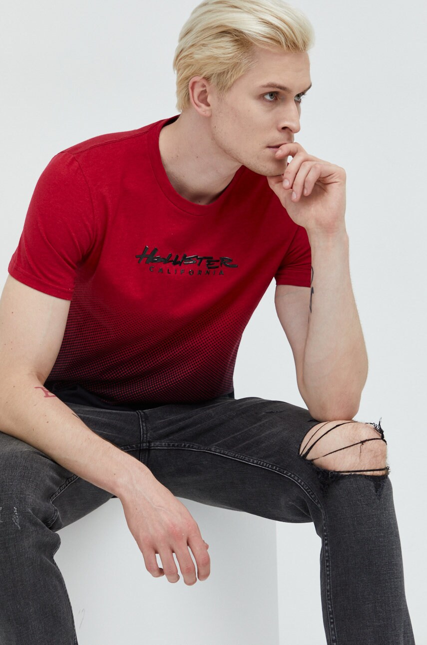 

Памучна тениска Hollister Co. в червено с апликация, Червен
