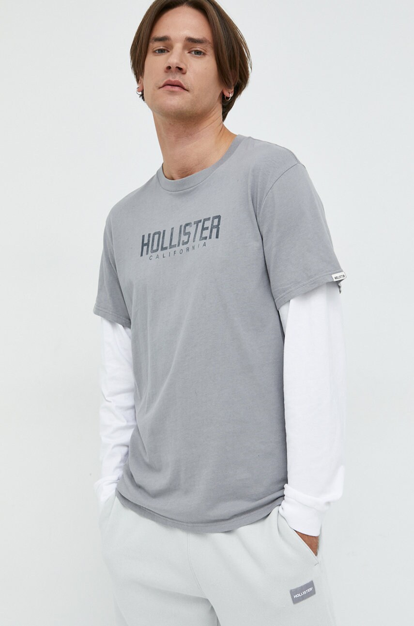 Hollister co. longsleeve din bumbac culoarea gri, cu imprimeu
