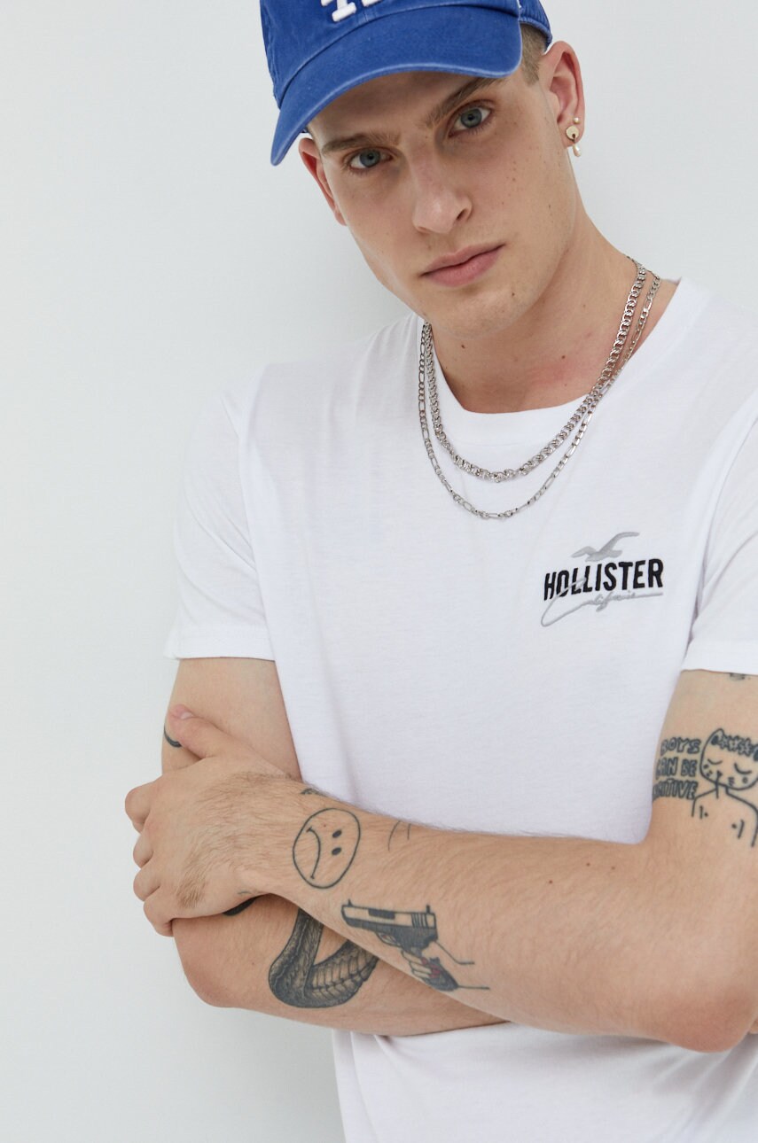 

Памучна тениска Hollister Co. в бяло с апликация, Бял