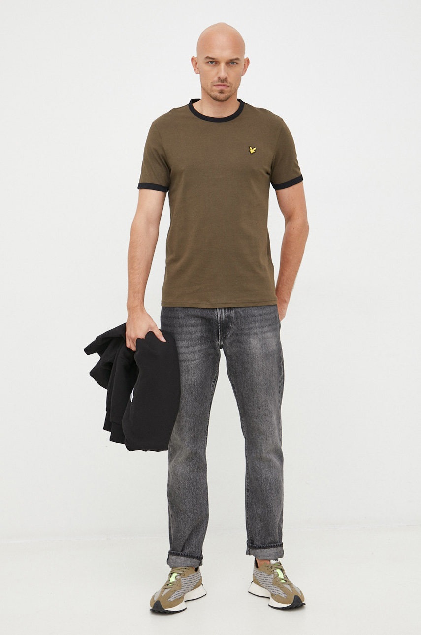 

Хлопковая футболка Lyle & Scott цвет зелёный однотонный