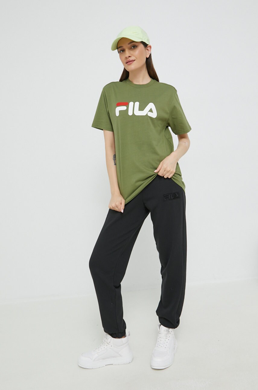 

Хлопковая футболка Fila цвет зелёный с принтом