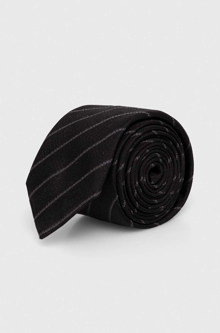 Hodvábna kravata HUGO čierna farba