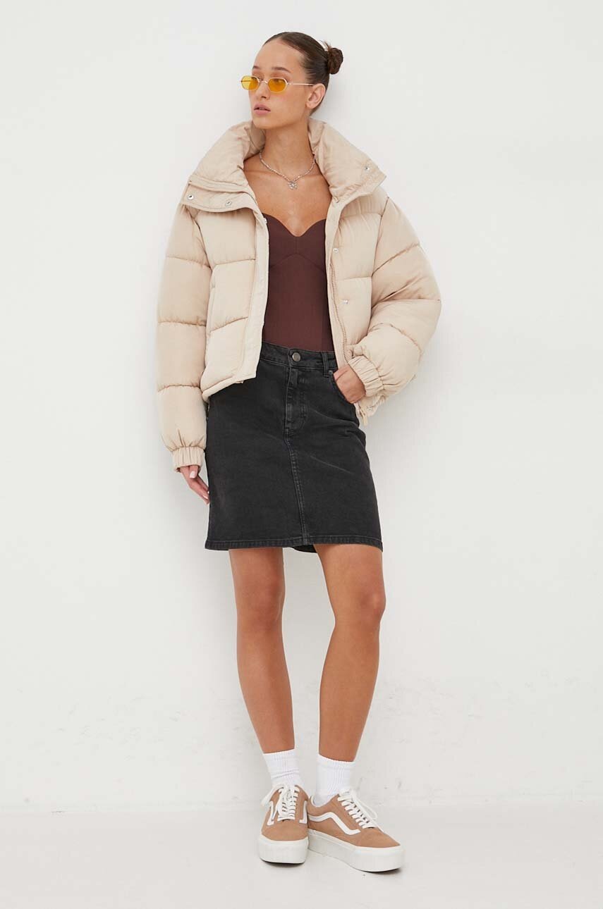 Κορμάκι Abercrombie & Fitch χρώμα: καφέ φωτογραφία