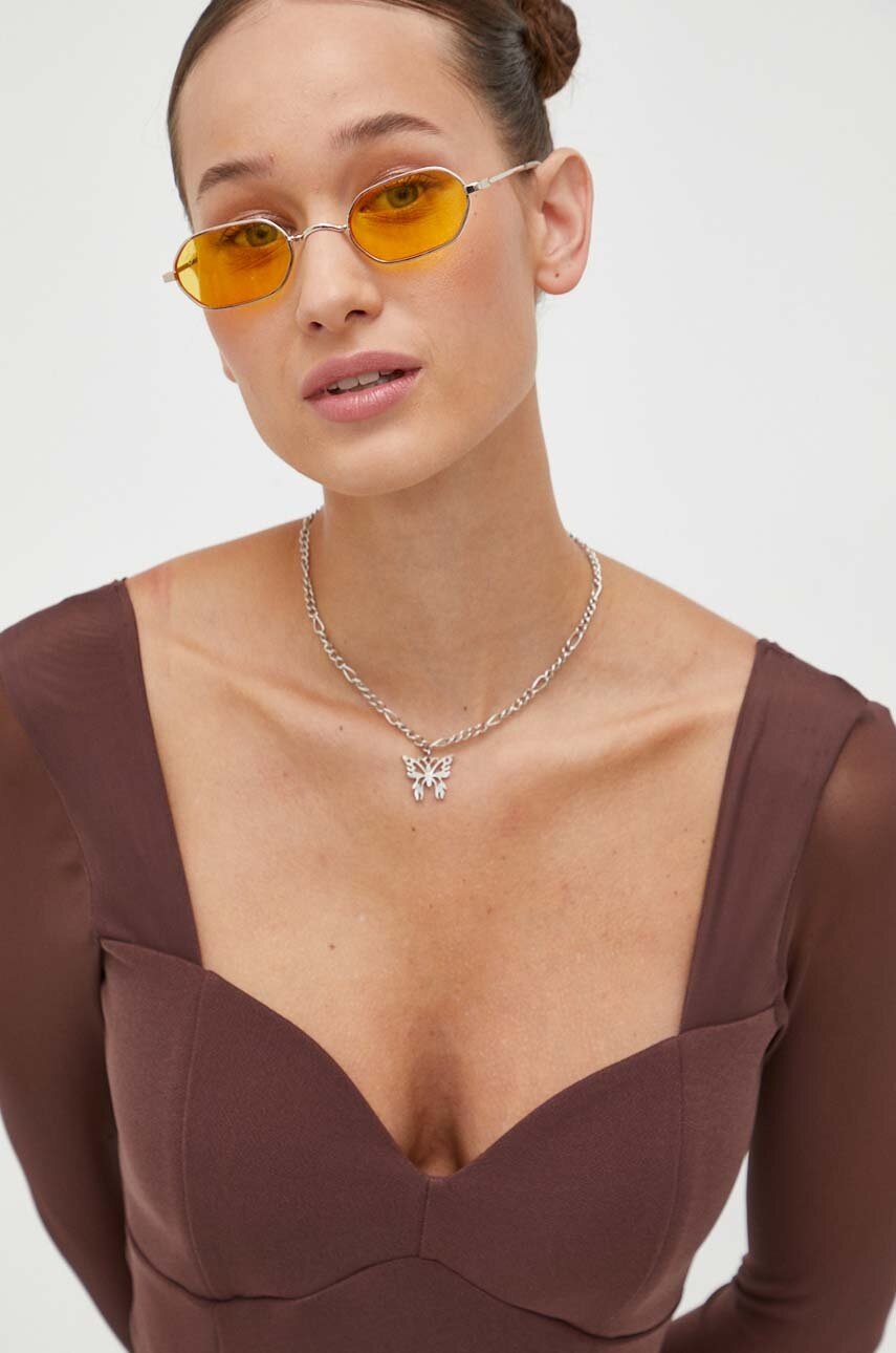 Κορμάκι Abercrombie & Fitch χρώμα: καφέ φωτογραφία