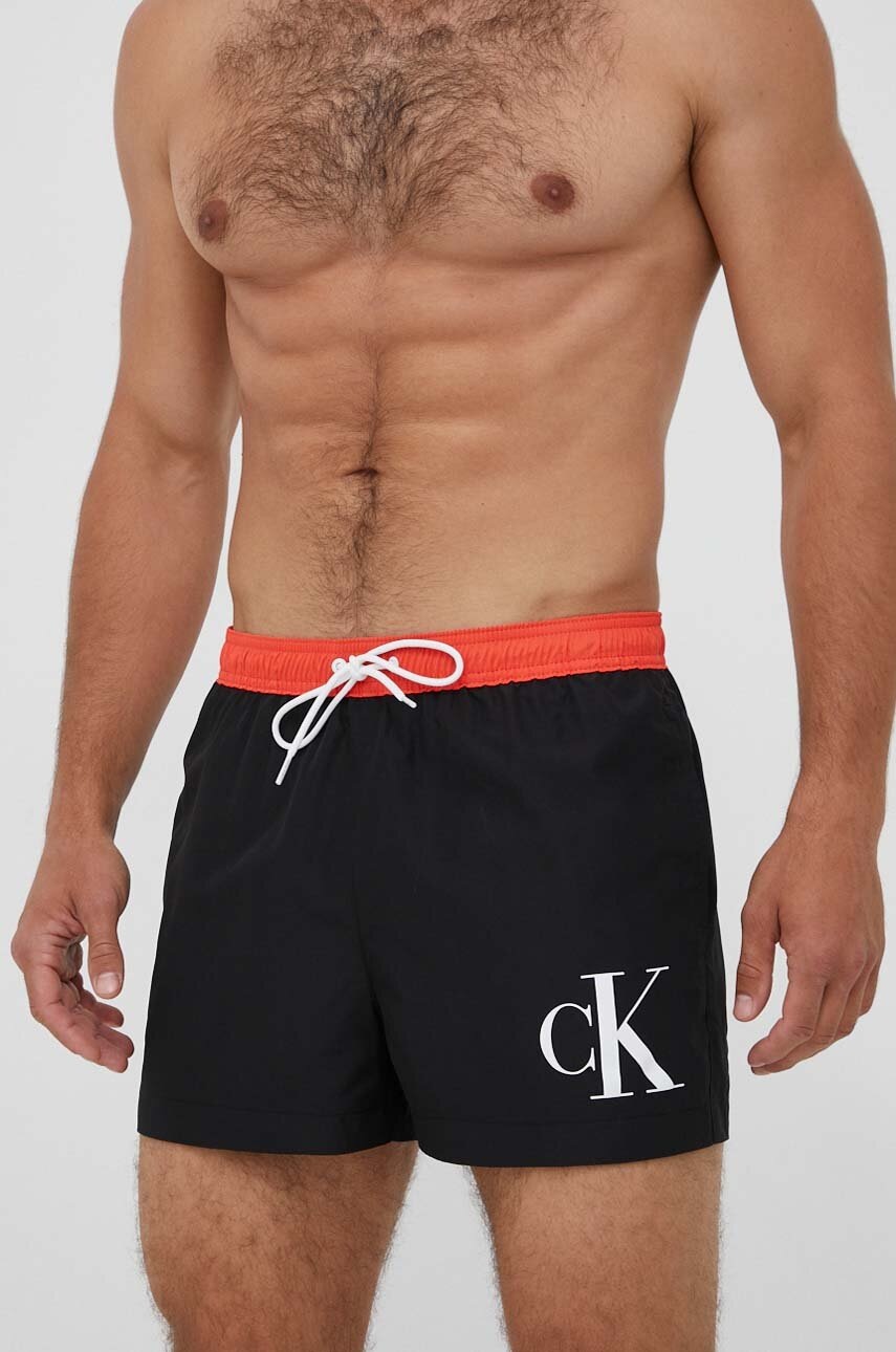

Плувни шорти Calvin Klein в черно, Черен