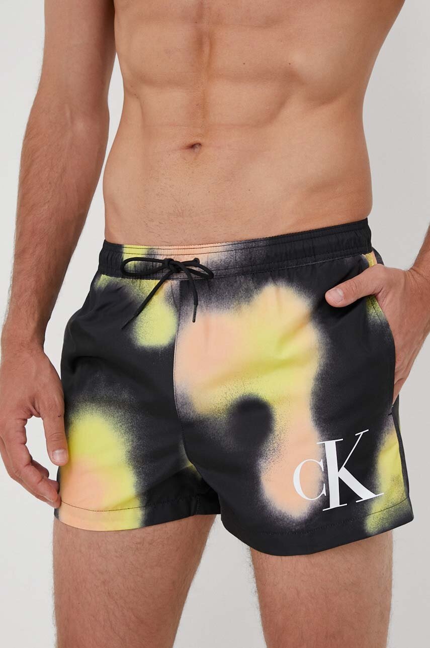 

Плувни шорти Calvin Klein в черно, Черен