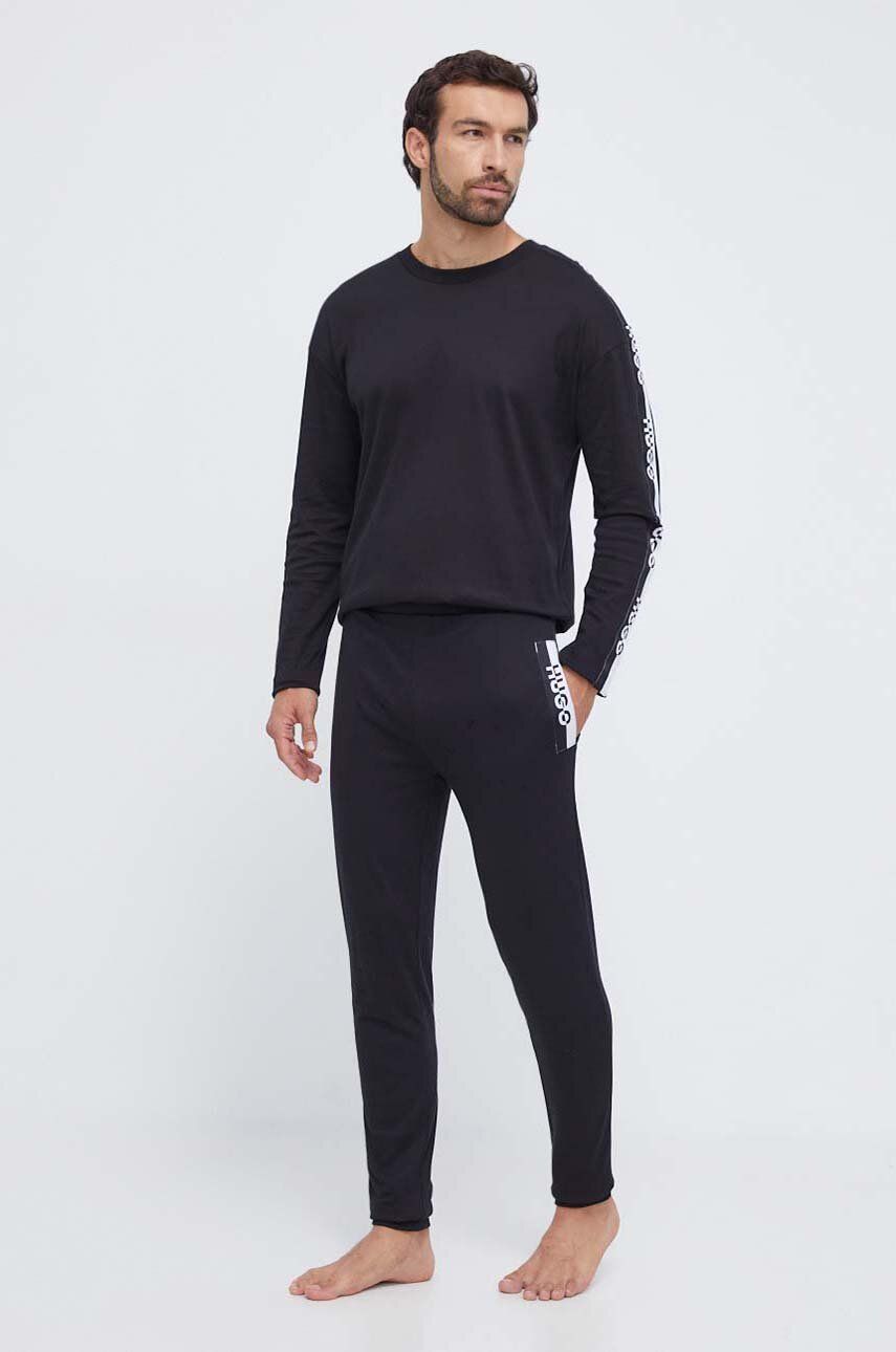 Bavlněné pyžamo HUGO černá barva, s potiskem - černá - 100 % Bavlna