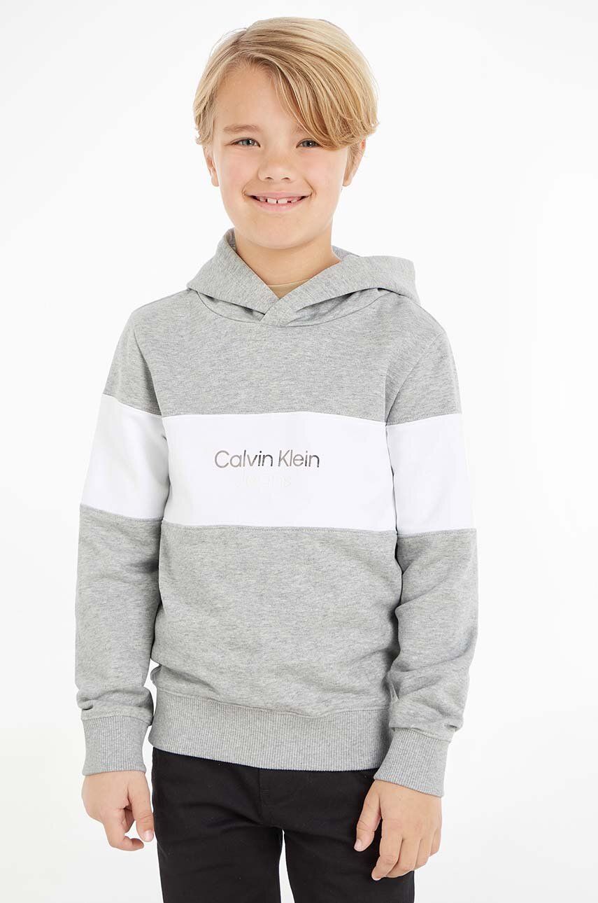 Dětská bavlněná mikina Calvin Klein Jeans šedá barva, s kapucí, vzorovaná