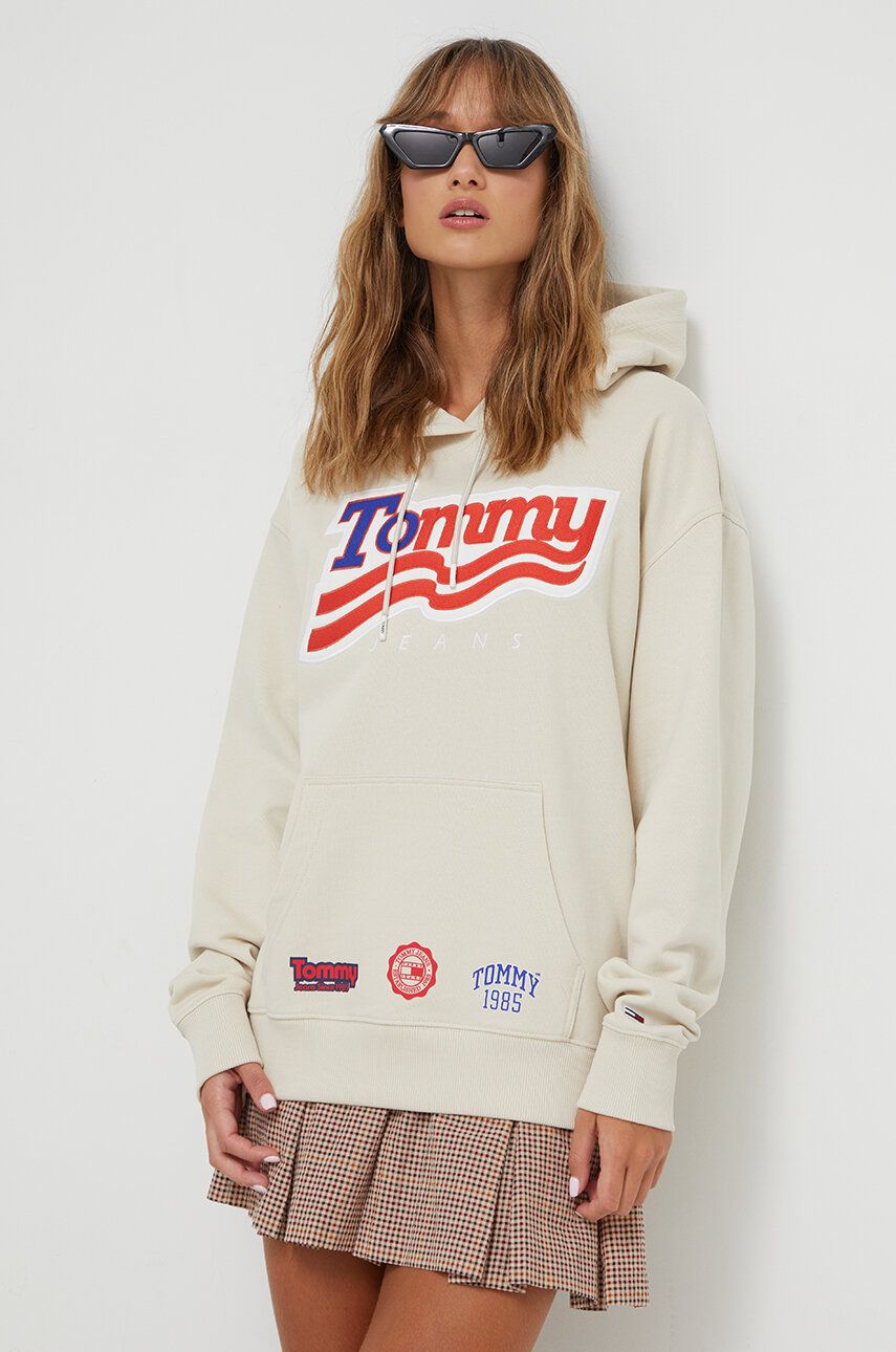 

Хлопковая кофта Tommy Jeans женская цвет бежевый с капюшоном с принтом