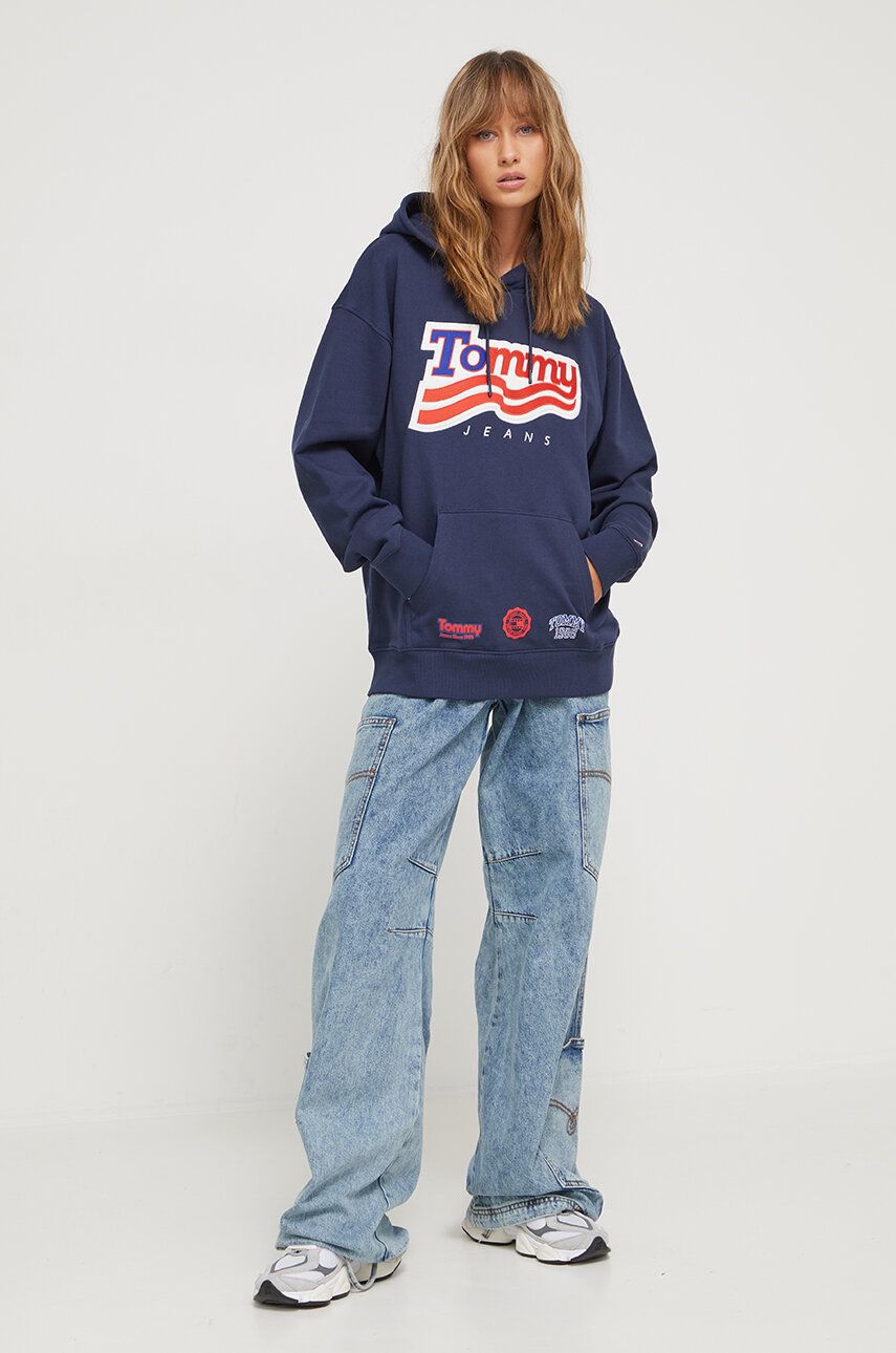 Tommy Jeans bluza bawełniana damska kolor granatowy z kapturem z nadrukiem