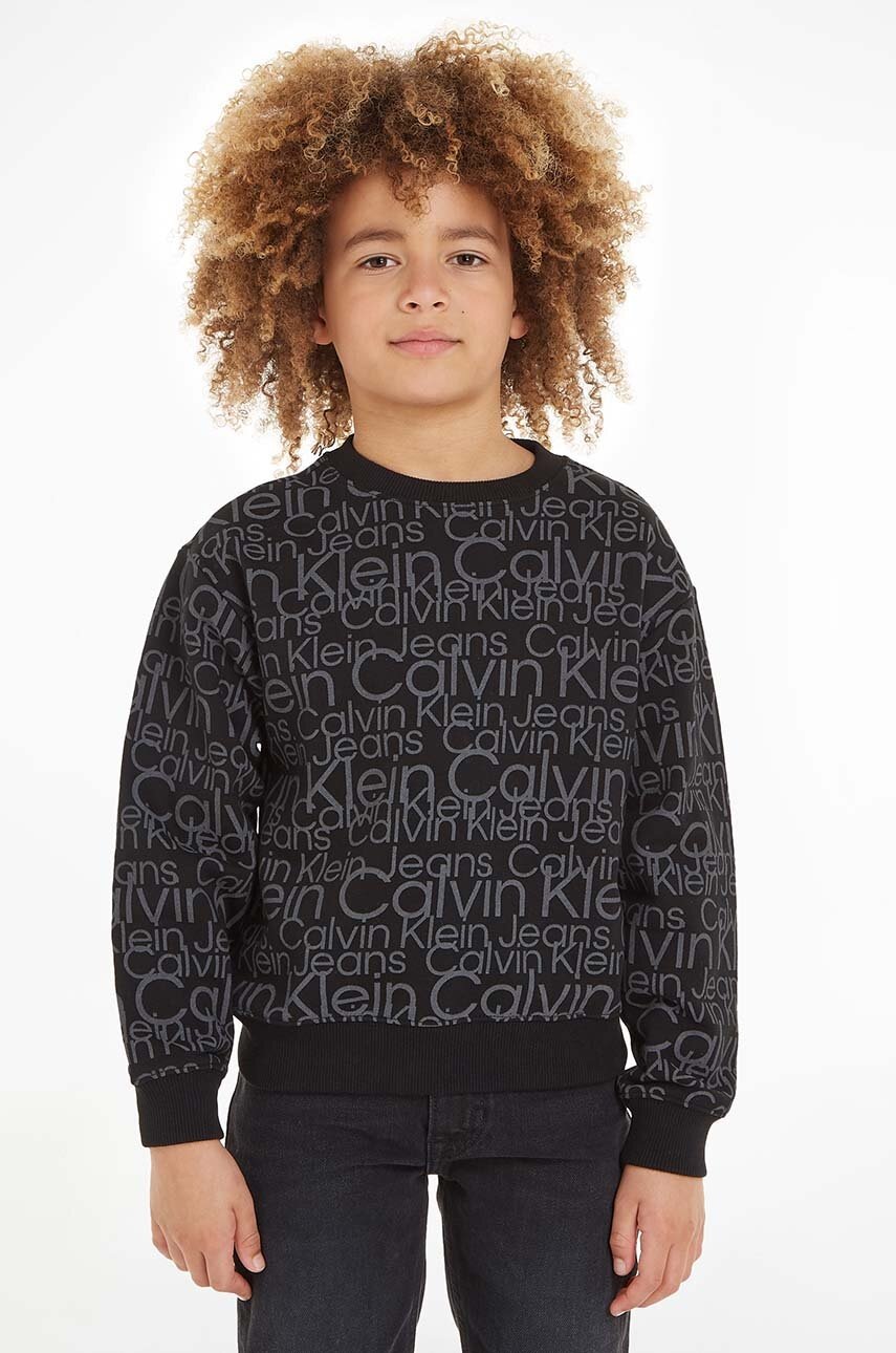 

Детски памучен суичър Calvin Klein Jeans в черно с качулка с десен, Черен