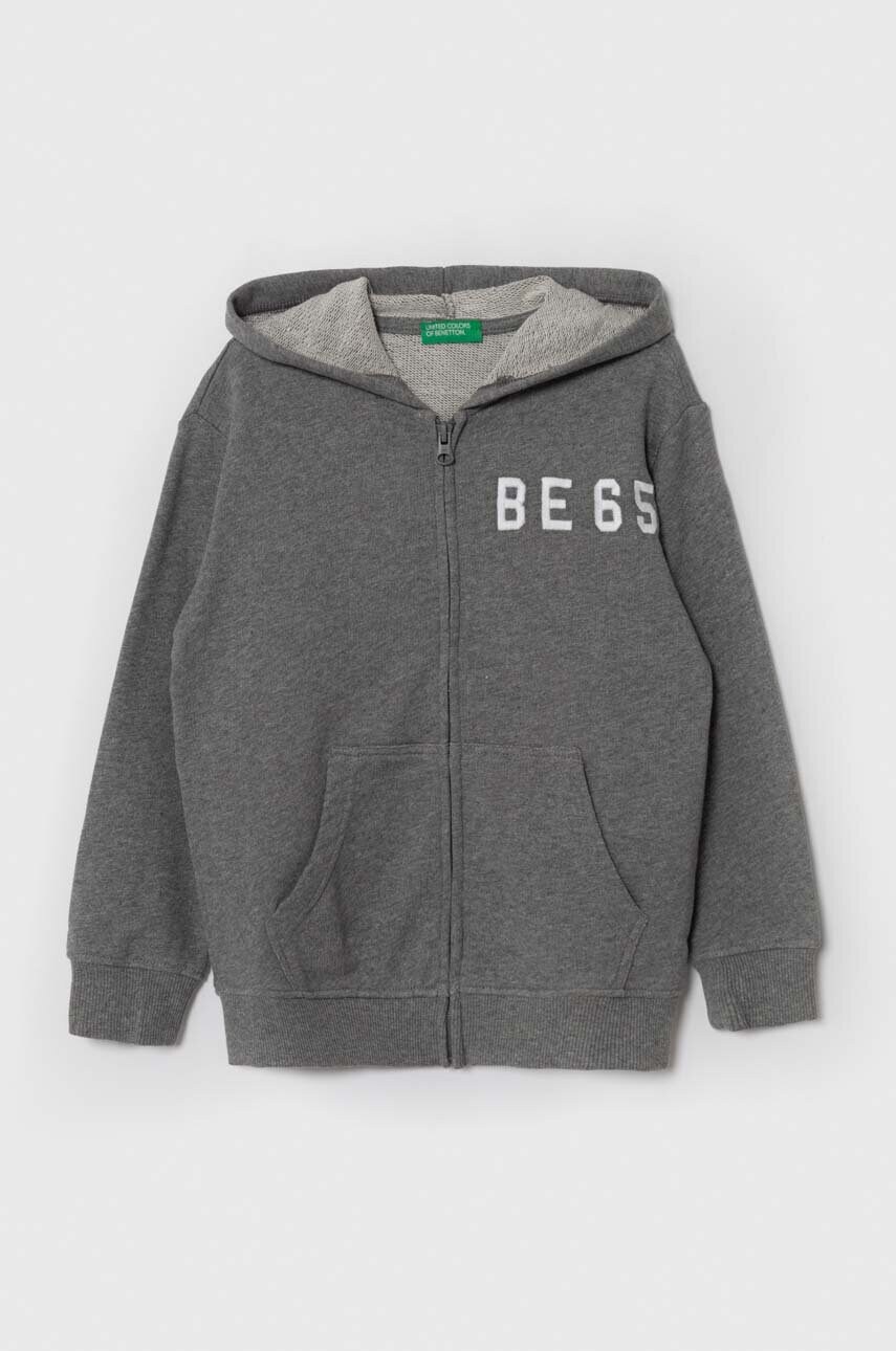 

Детски памучен суичър United Colors of Benetton в сиво с качулка с десен, Сив