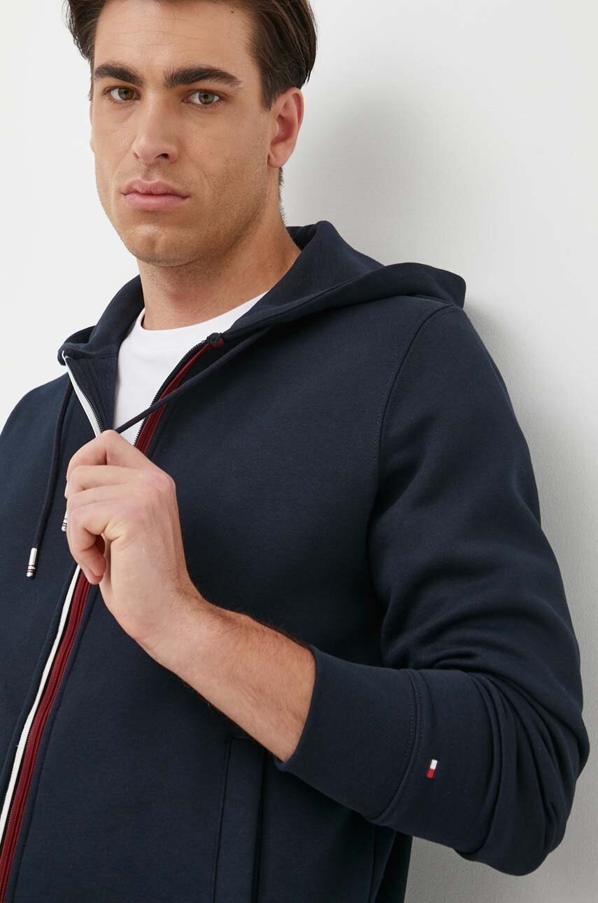 

Суичър Tommy Hilfiger в тъмносиньо с качулка с изчистен дизайн, Тъмносин
