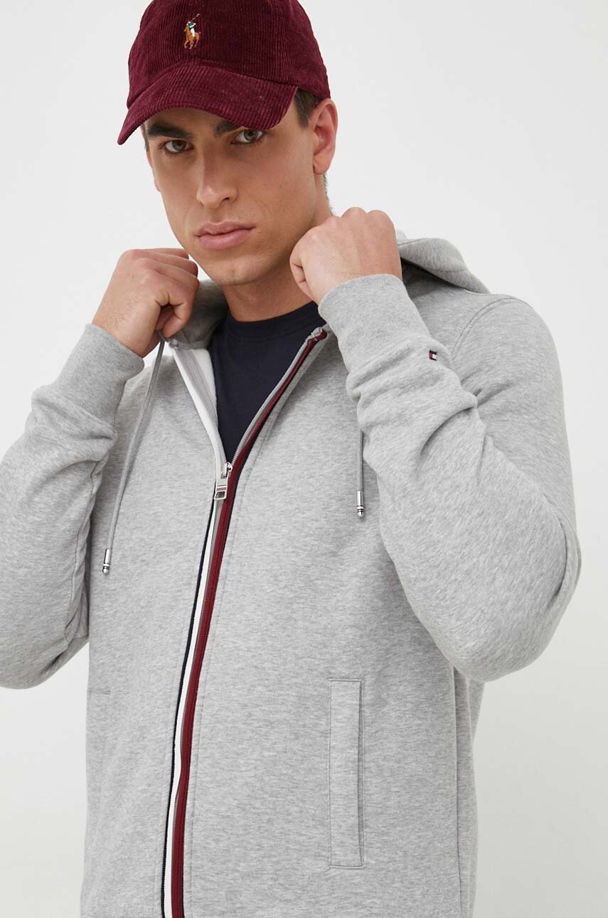 

Суичър Tommy Hilfiger в сиво с качулка с изчистен дизайн, Сив