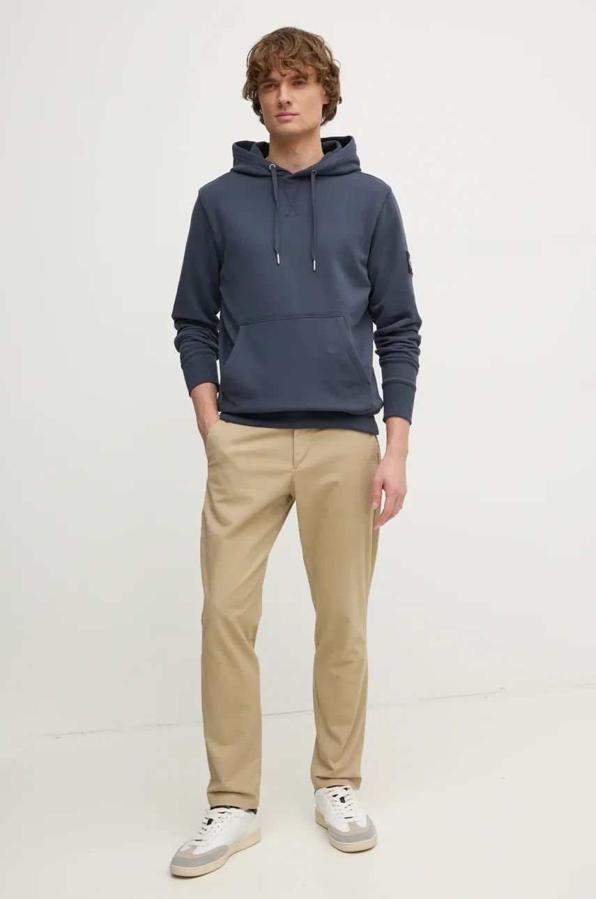 Хлопковая кофта Calvin Klein Jeans мужская цвет оранжевый с капюшоном с аппликацией J30J323430 Хлопковая кофта Calvin Klein Jeans мужская цвет оранжевый с капюшоном с аппликацией J30J323430