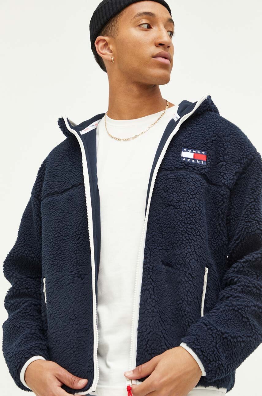 

Суичър Tommy Jeans в тъмносиньо с качулка с апликация, Тъмносин