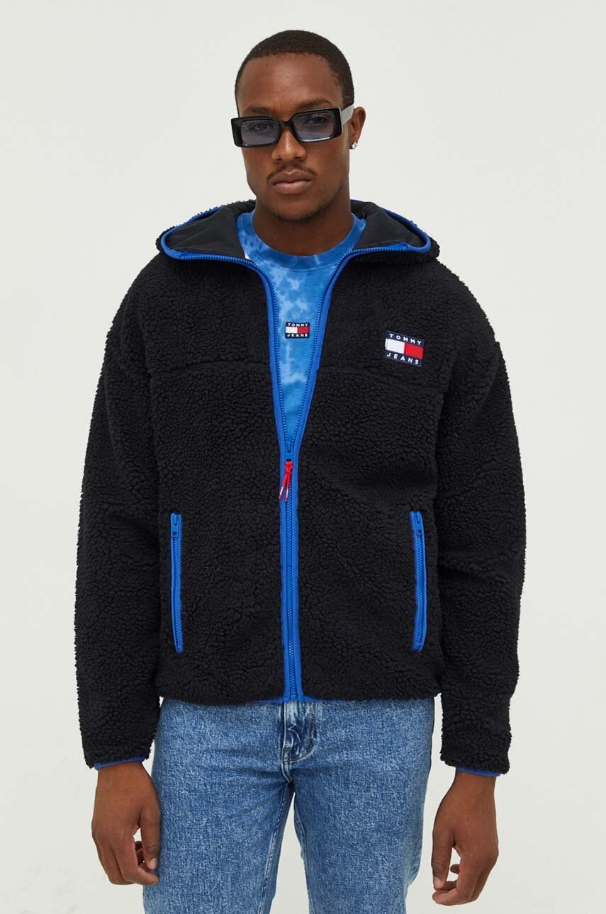 

Кофта Tommy Jeans мужская цвет чёрный с капюшоном с аппликацией