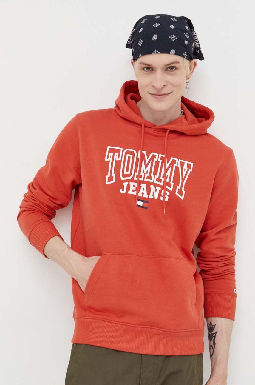 Tommy Jeans Hanorac De Bumbac Barbati, Culoarea Portocaliu, Cu Gluga, Cu Imprimeu