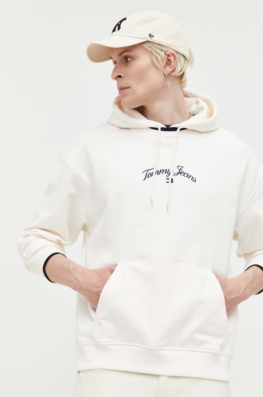 

Хлопковая кофта Tommy Jeans мужская цвет бежевый с капюшоном однотонная