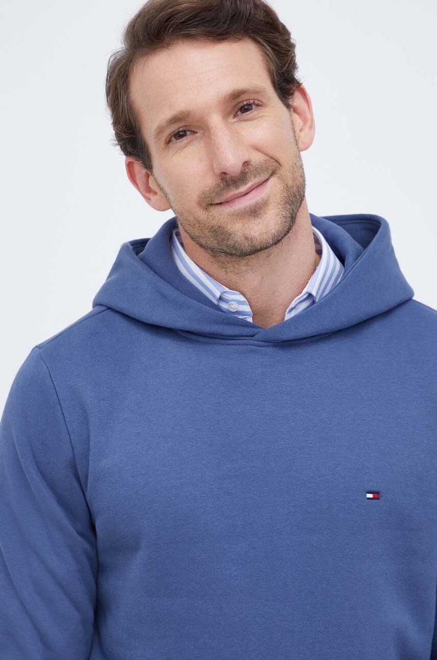 

Кофта Tommy Hilfiger чоловіча з капюшоном однотонна