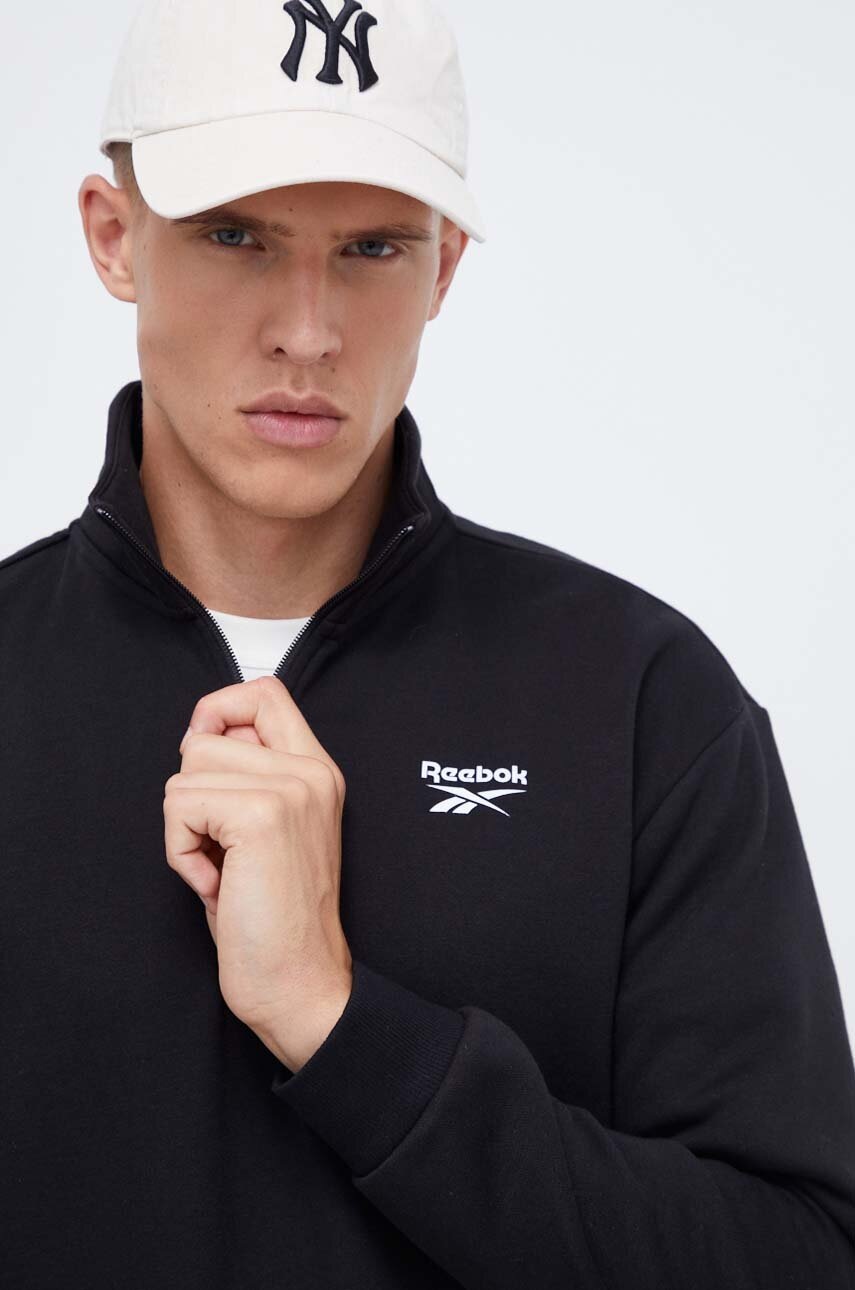 

Кофта Reebok чоловіча колір чорний з принтом