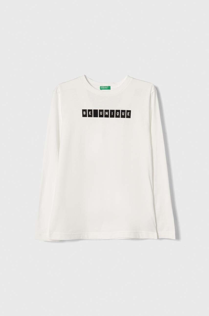 

Дитячий бавовняний лонгслів United Colors of Benetton колір білий з принтом
