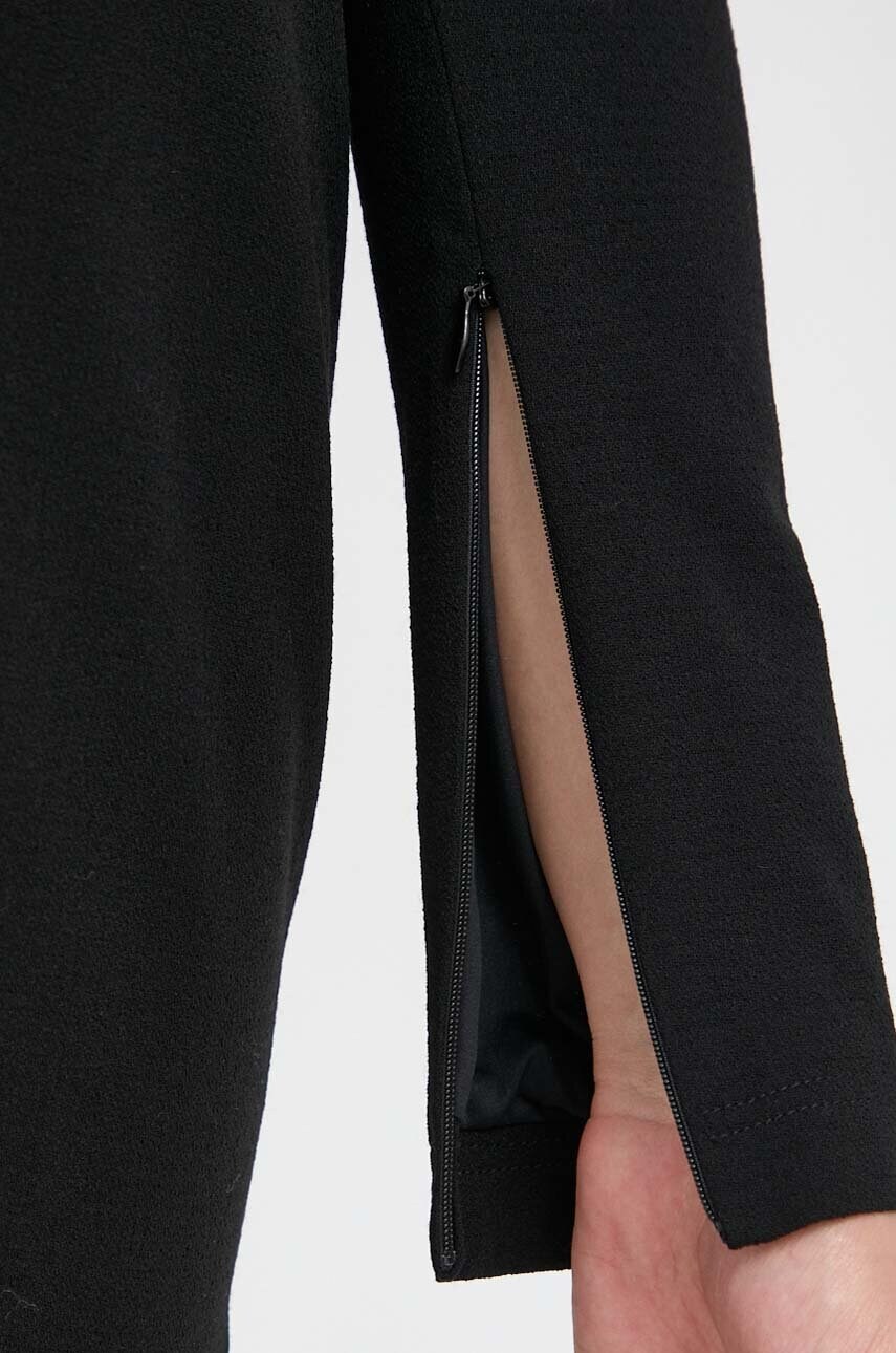 Вовняна сукня Victoria Beckham колір чорний mini облягаюча