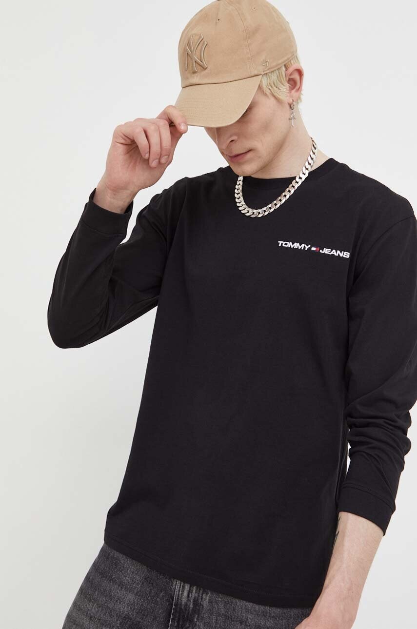 

Бавовняний лонгслів Tommy Jeans колір чорний однотонний