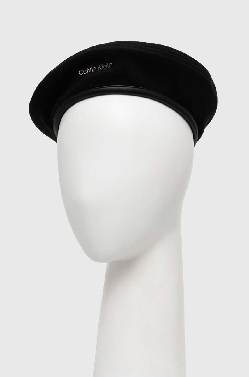 

Барета с вълна Calvin Klein в черно, Черен