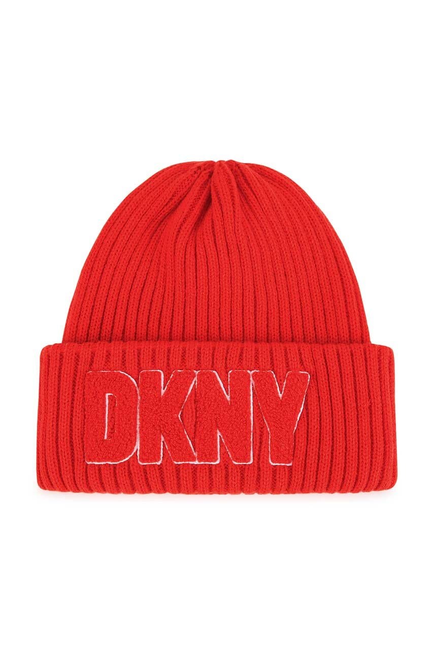Дитяча шапка Dkny колір червоний Дитяча шапка Dkny колір червоний