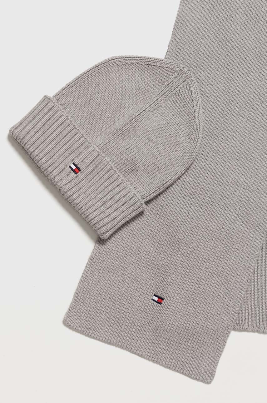 

Детский комплект Tommy Hilfiger цвет серый