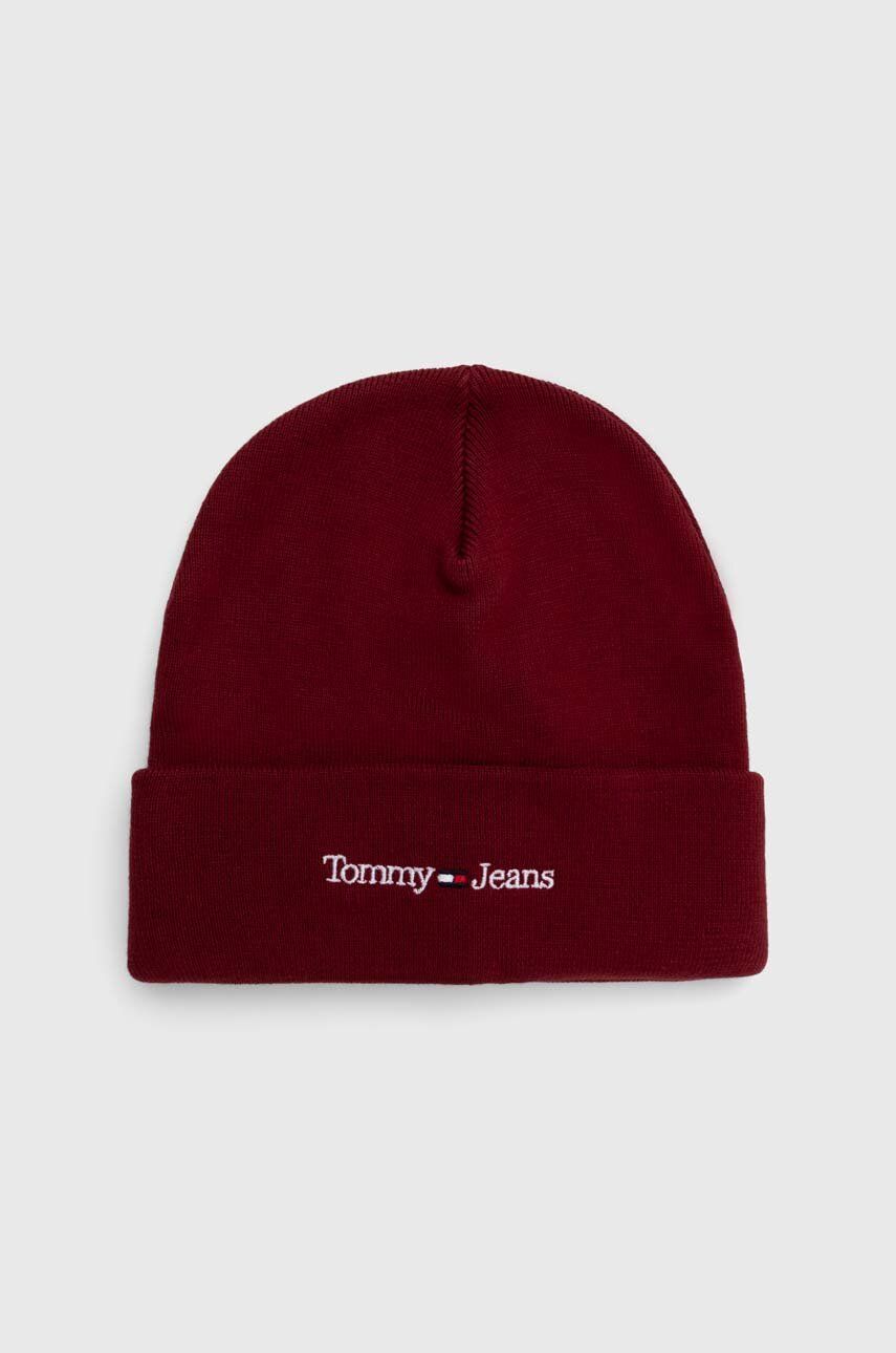 Levně Čepice Tommy Jeans vínová barva, z tenké pleteniny