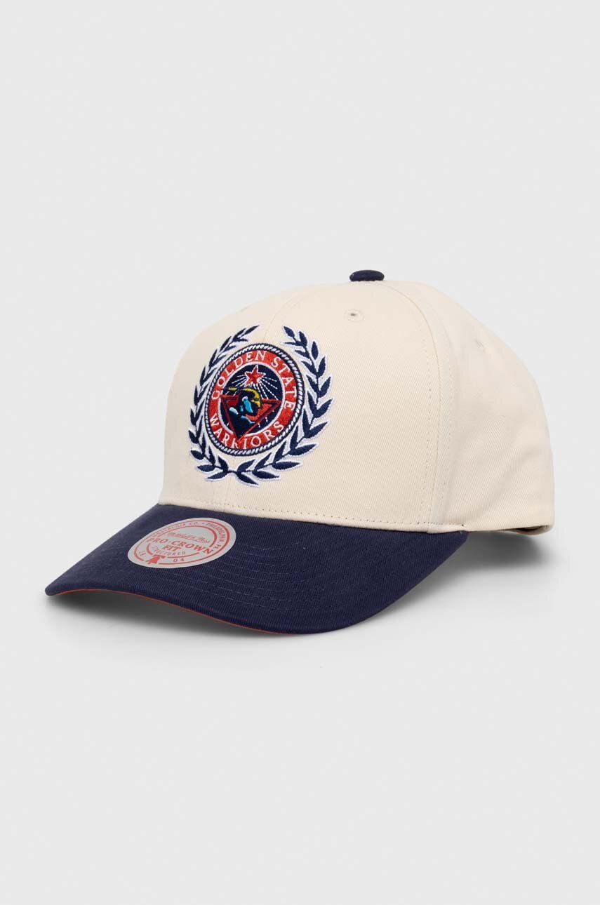 E-shop Bavlněná baseballová čepice Mitchell&Ness bílá barva, s aplikací