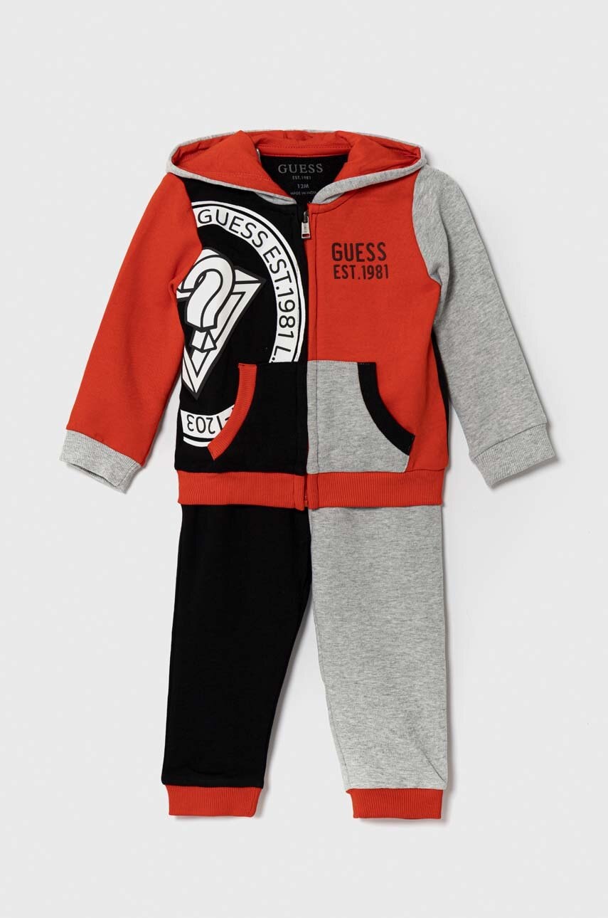 Хлопковый костюм для младенцев Guess цвет красный в Ивано-Франковске Хлопковый костюм для младенцев Guess цвет красный в Ивано-Франковске