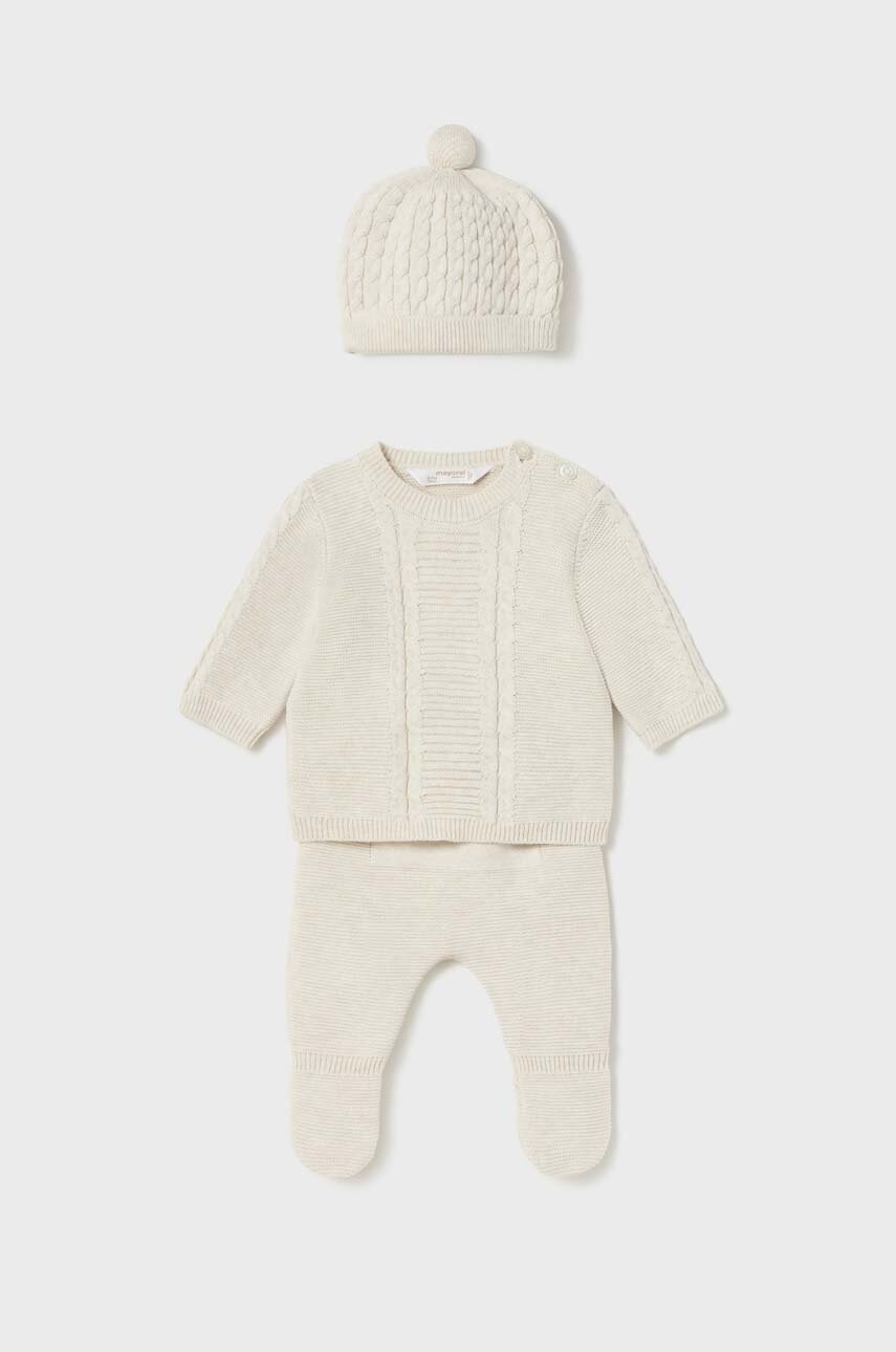 

Комплект за бебета Mayoral Newborn Gift box в бежово, Бежов