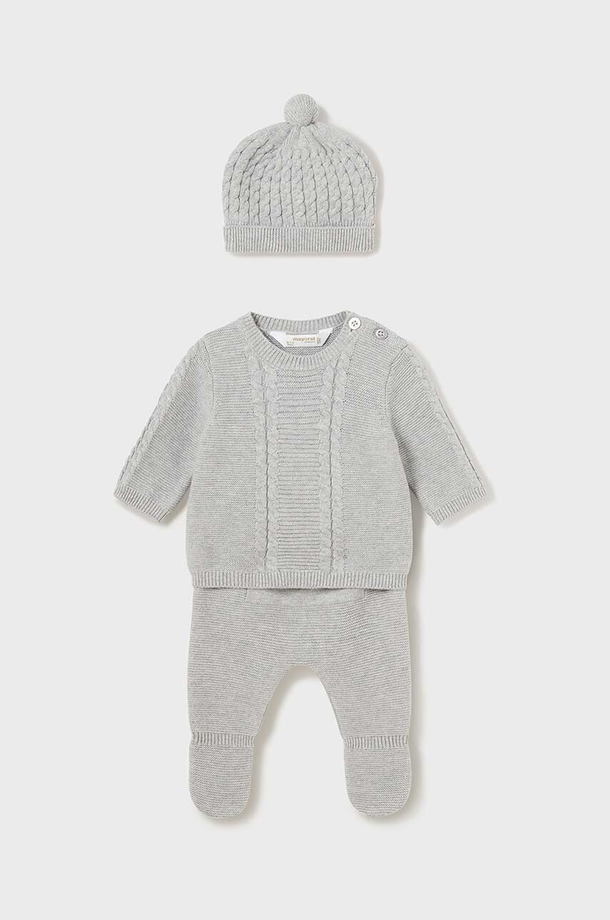 

Комплект для младенцев Mayoral Newborn Gift box цвет серый