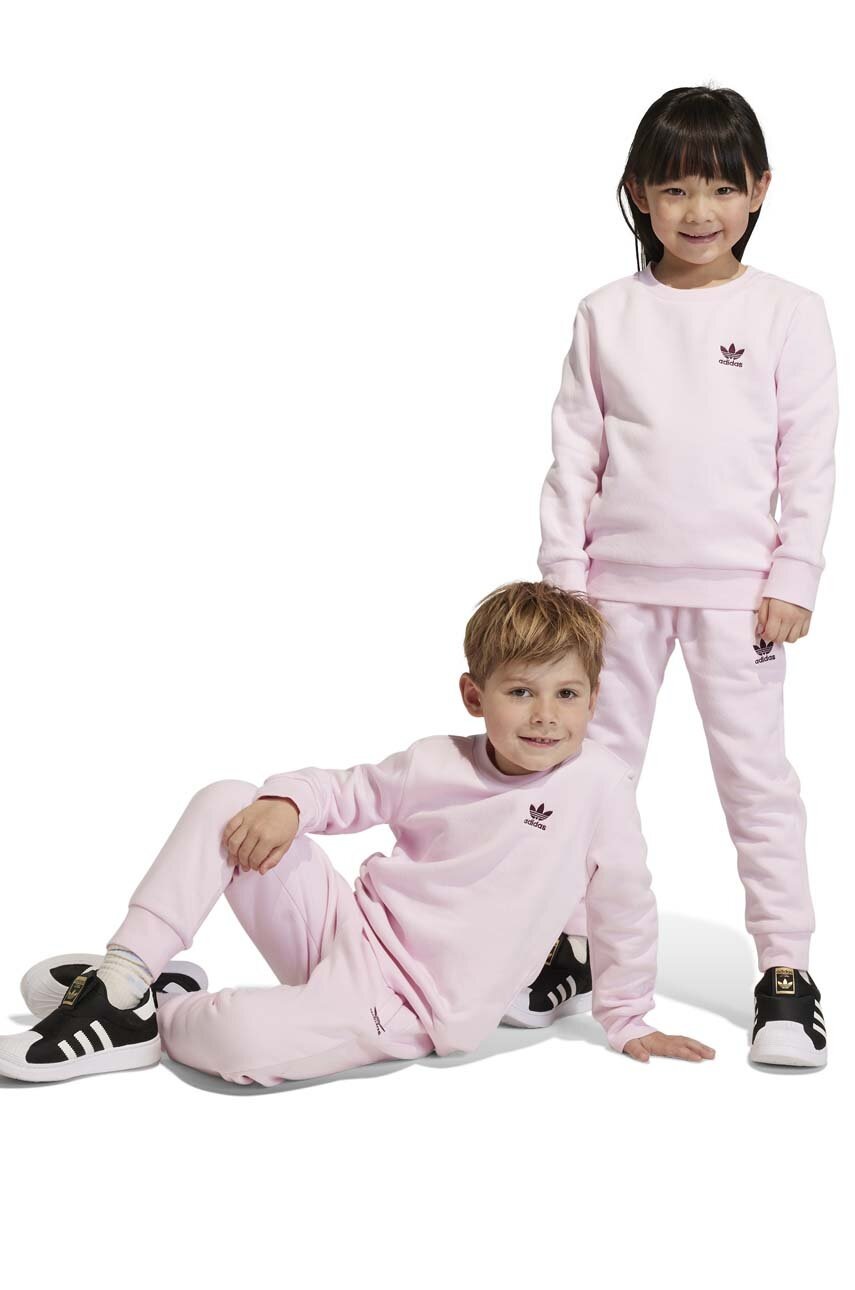 

Детски анцуг adidas Originals в розово, Розов