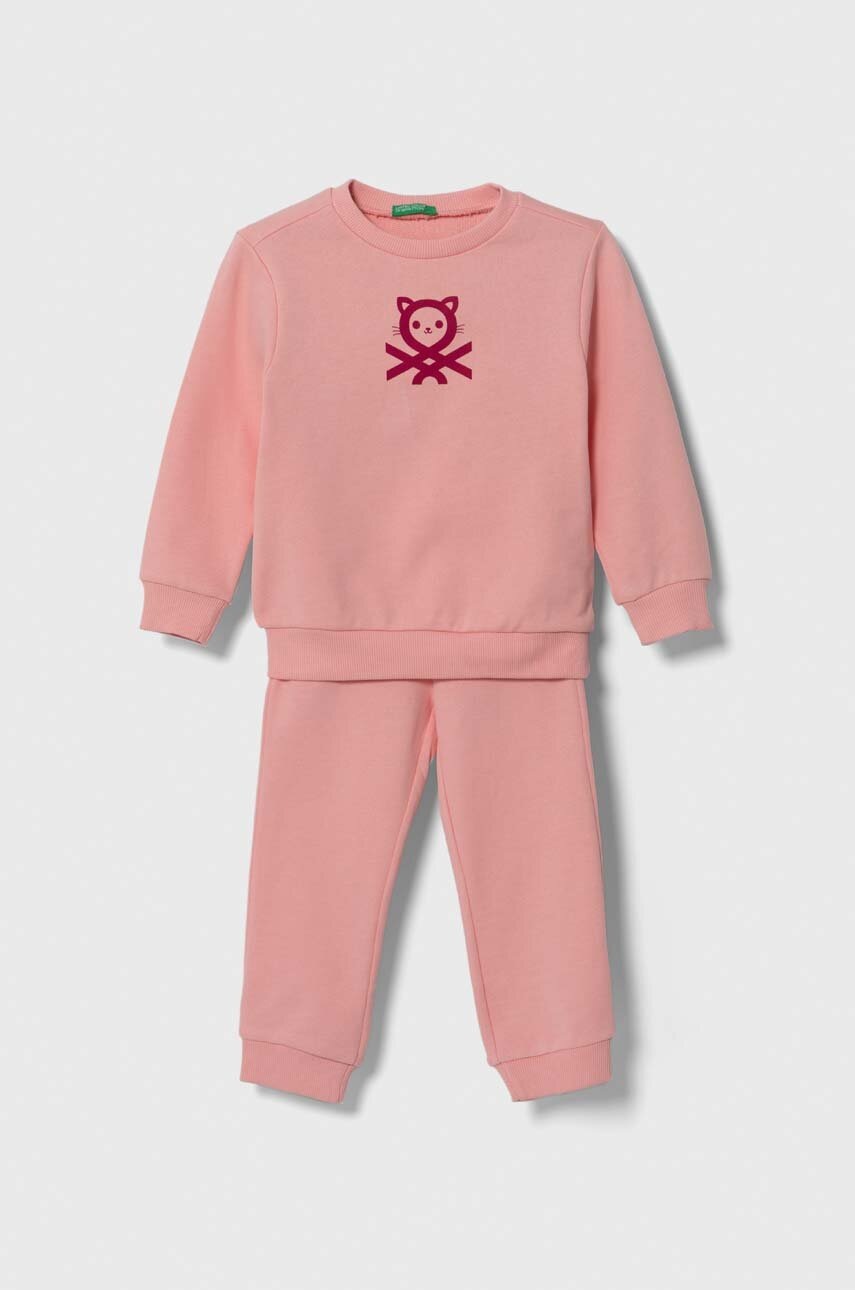 

Детский спортивный костюм United Colors of Benetton цвет розовый