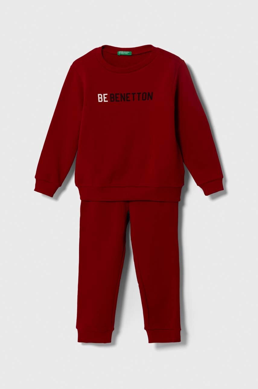 

Дитячий бавовняний спортивний костюм United Colors of Benetton колір червоний
