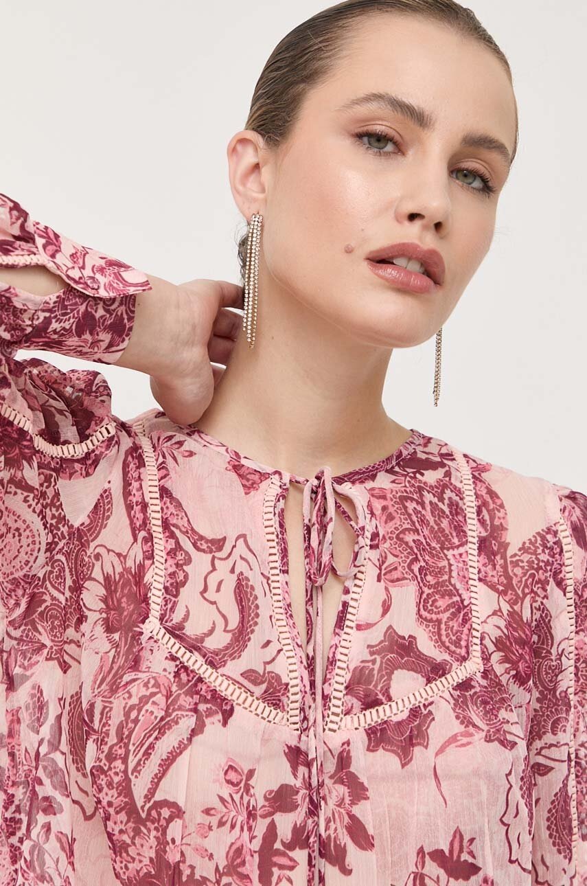 

Блуза Guess в розово с десен, Розов