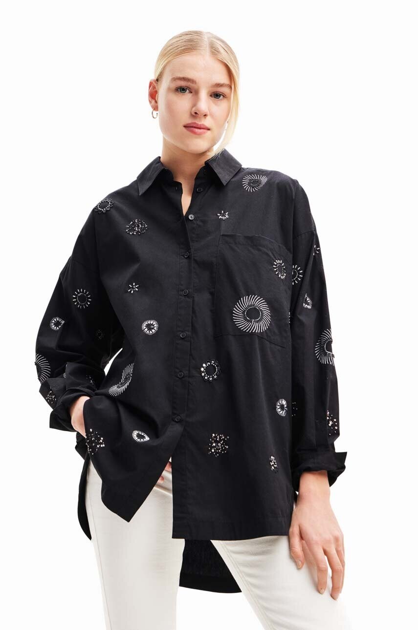 

Хлопковая рубашка Desigual женская цвет чёрный relaxed классический воротник