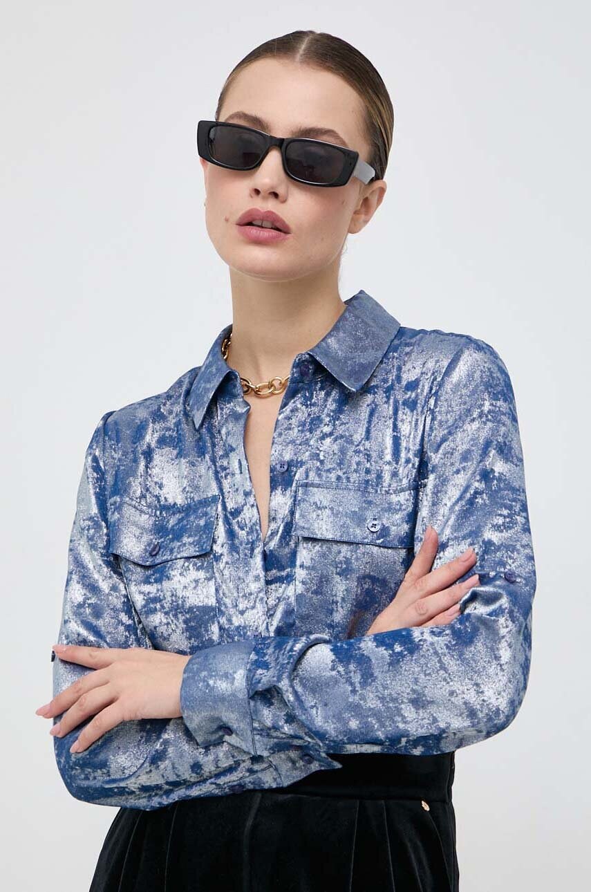 

Рубашка Guess женская цвет синий regular классический воротник