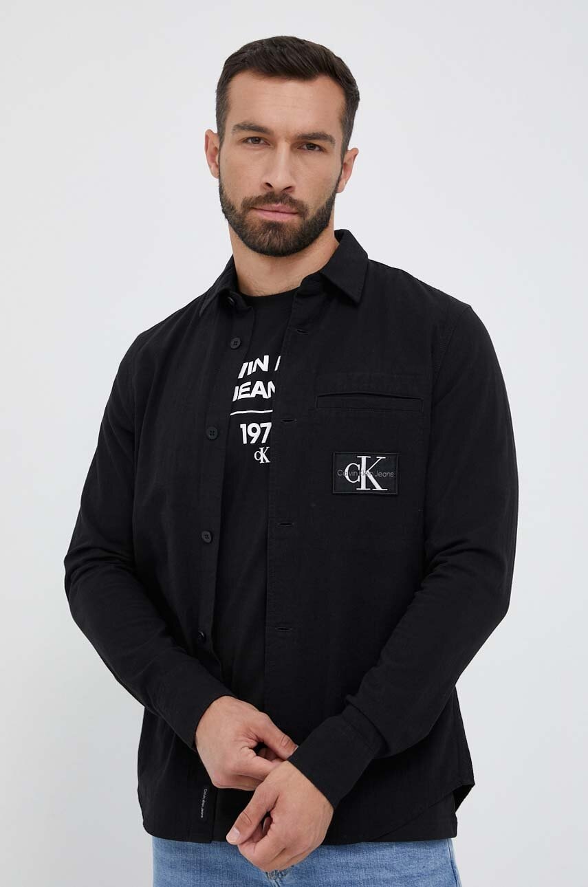 

Памучна риза Calvin Klein Jeans мъжка в черно със стандартна кройка с класическа яка, Черен